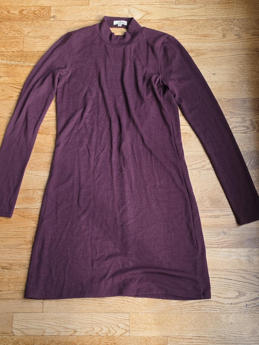 (S) Wilfred Long-Sleeve Mock Neck Deep V Back Dress Light Knit Fall Casual